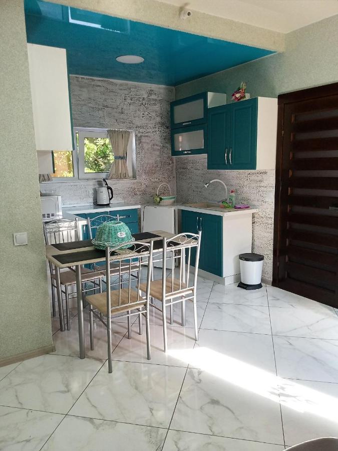 Hammam Spa Villa Daroso Kossiv Extérieur photo